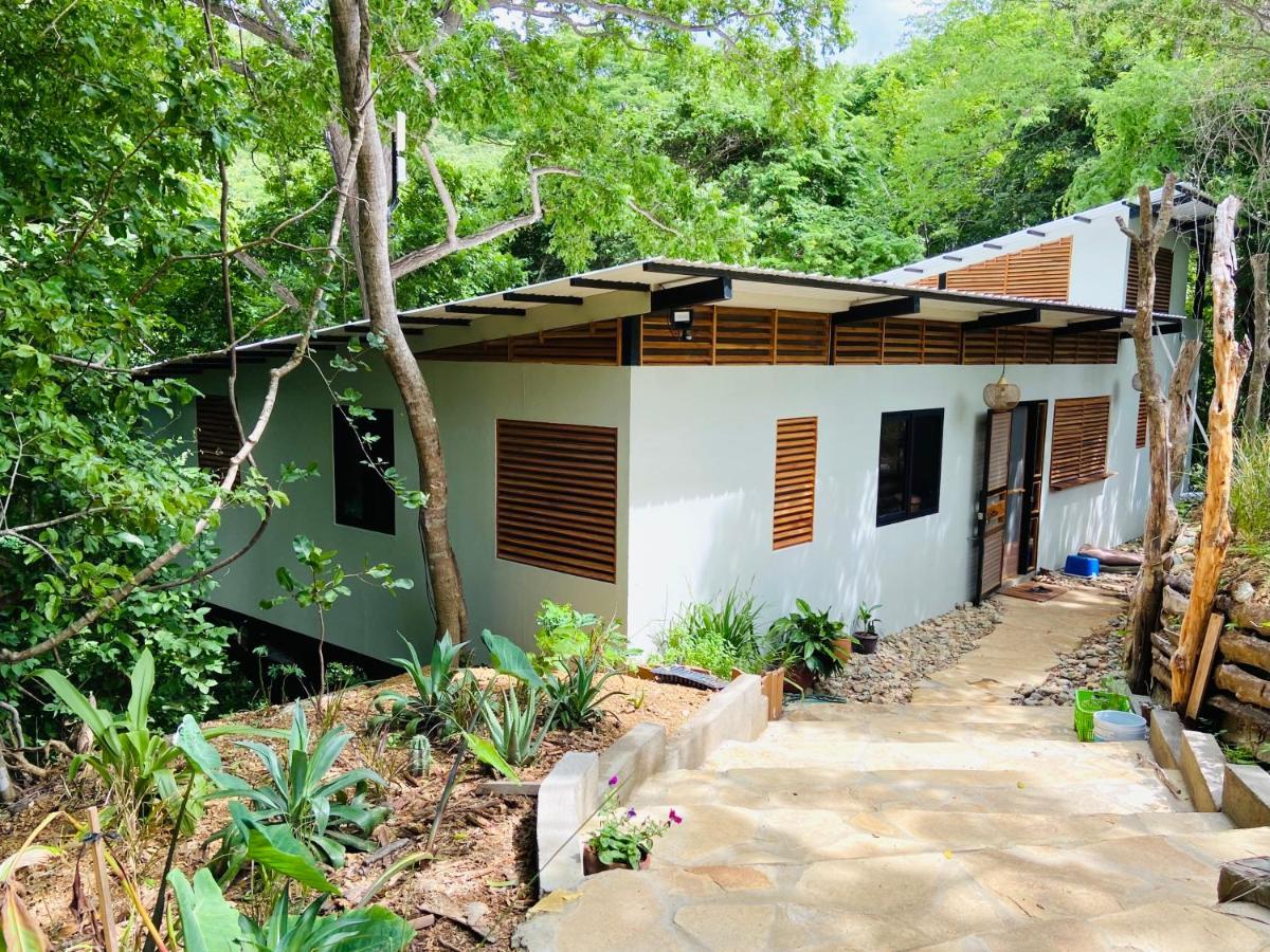 Вилла Nosotros Playa Maderas - Surf House & Casitas Экстерьер фото