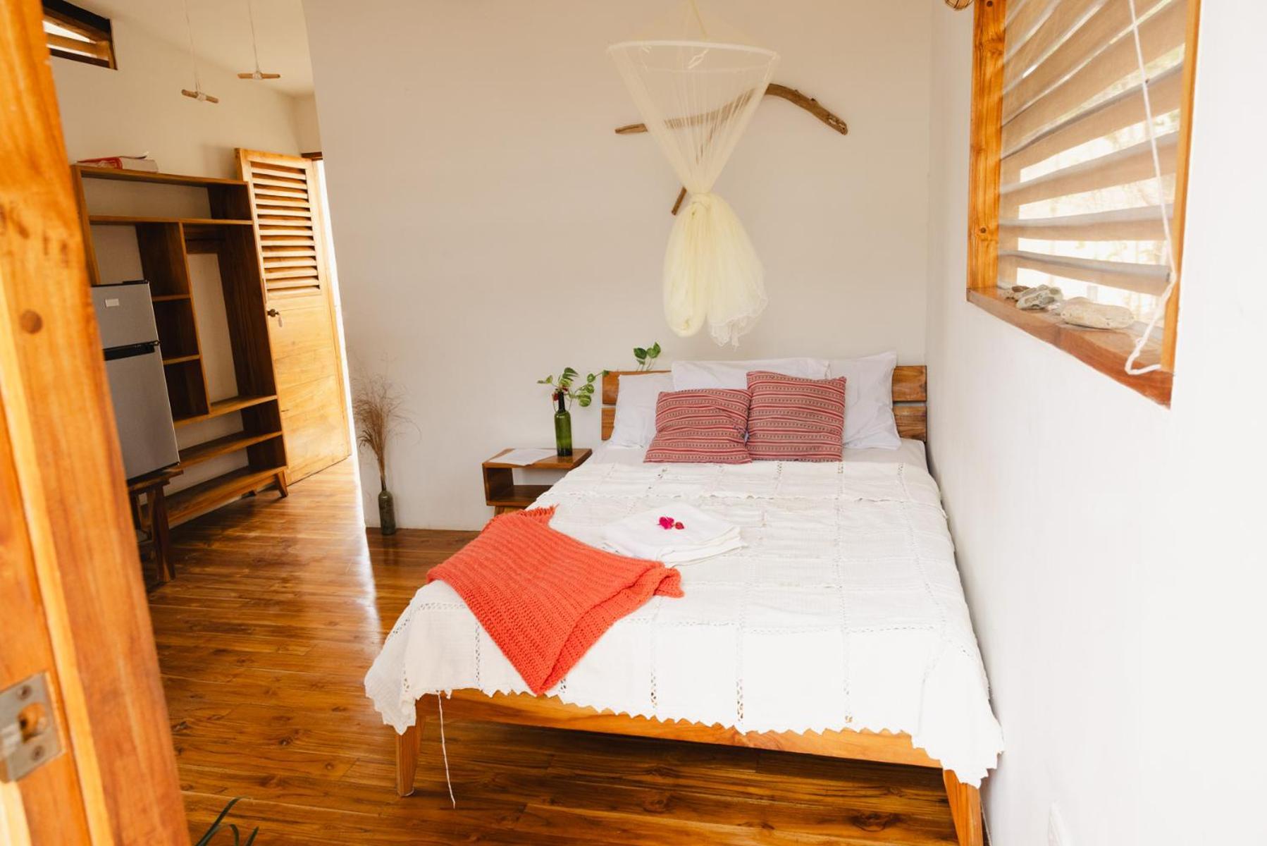 Вилла Nosotros Playa Maderas - Surf House & Casitas Экстерьер фото