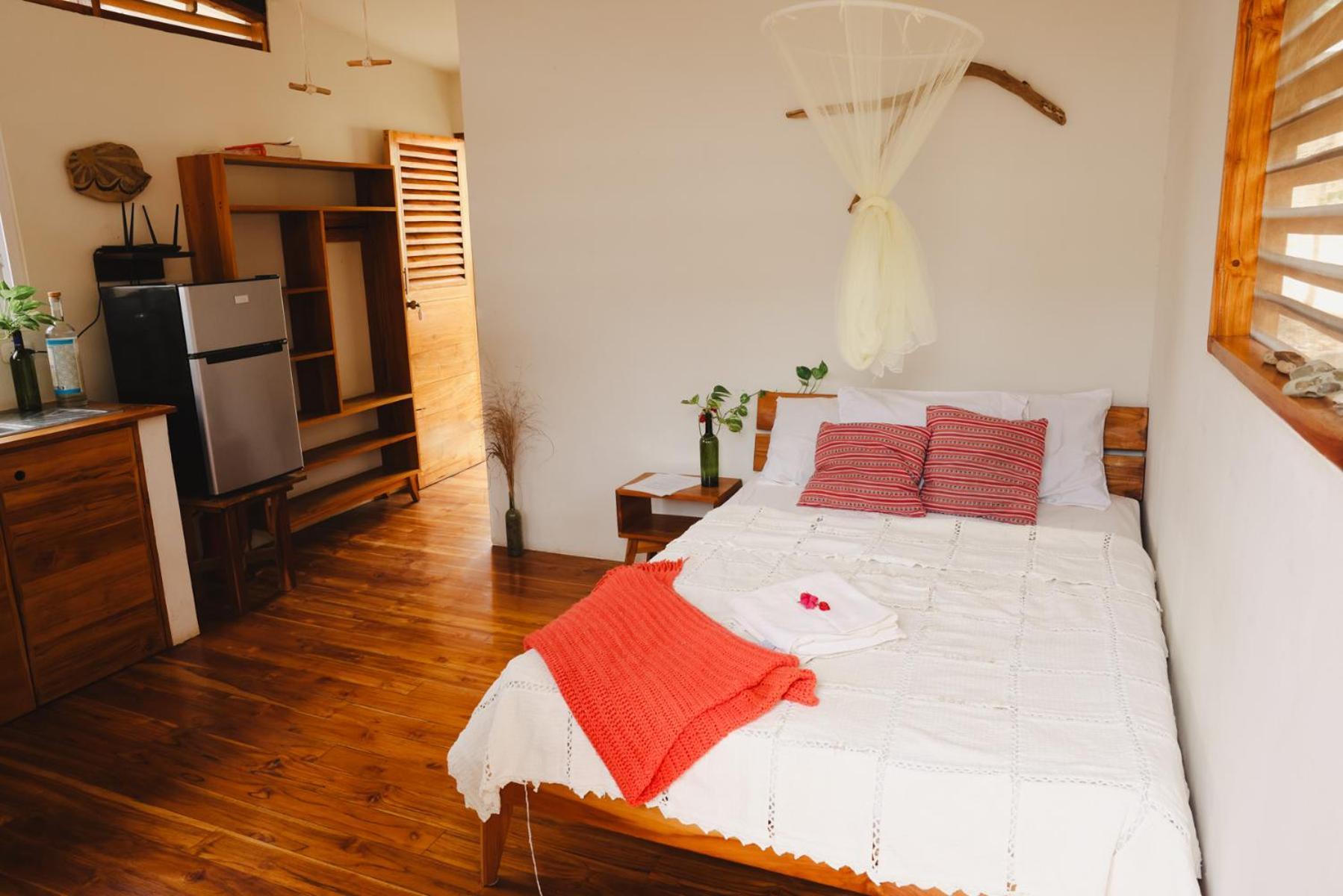 Вилла Nosotros Playa Maderas - Surf House & Casitas Экстерьер фото